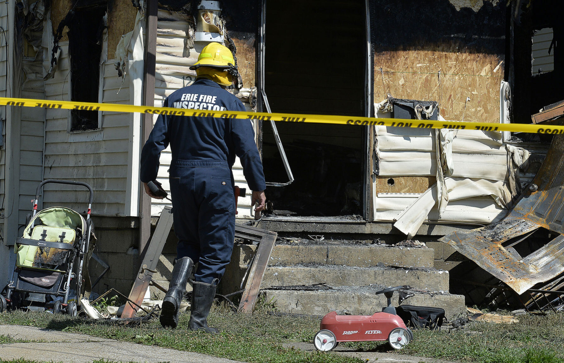 APTOPIX Fatal Fire Children Killed